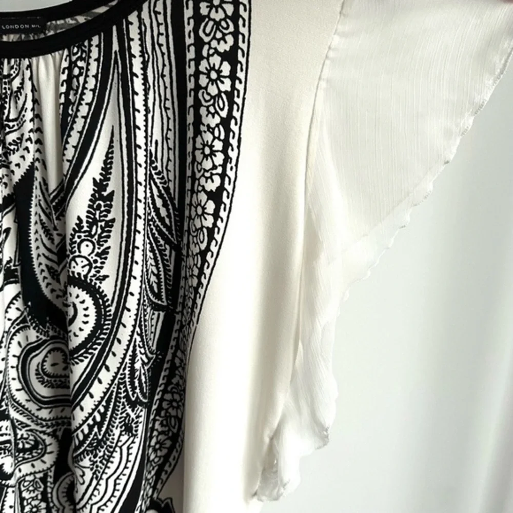 QED London Boho Tunic Top Dress White Black Paisley Flutter‎ Ruffle Sleeves - L - Picture 7 of 14